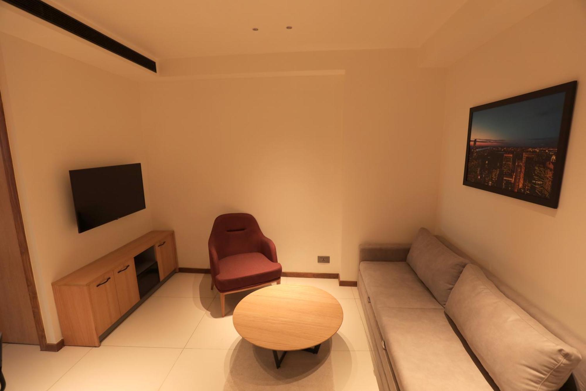 The World Surat Hotel Ngoại thất bức ảnh
