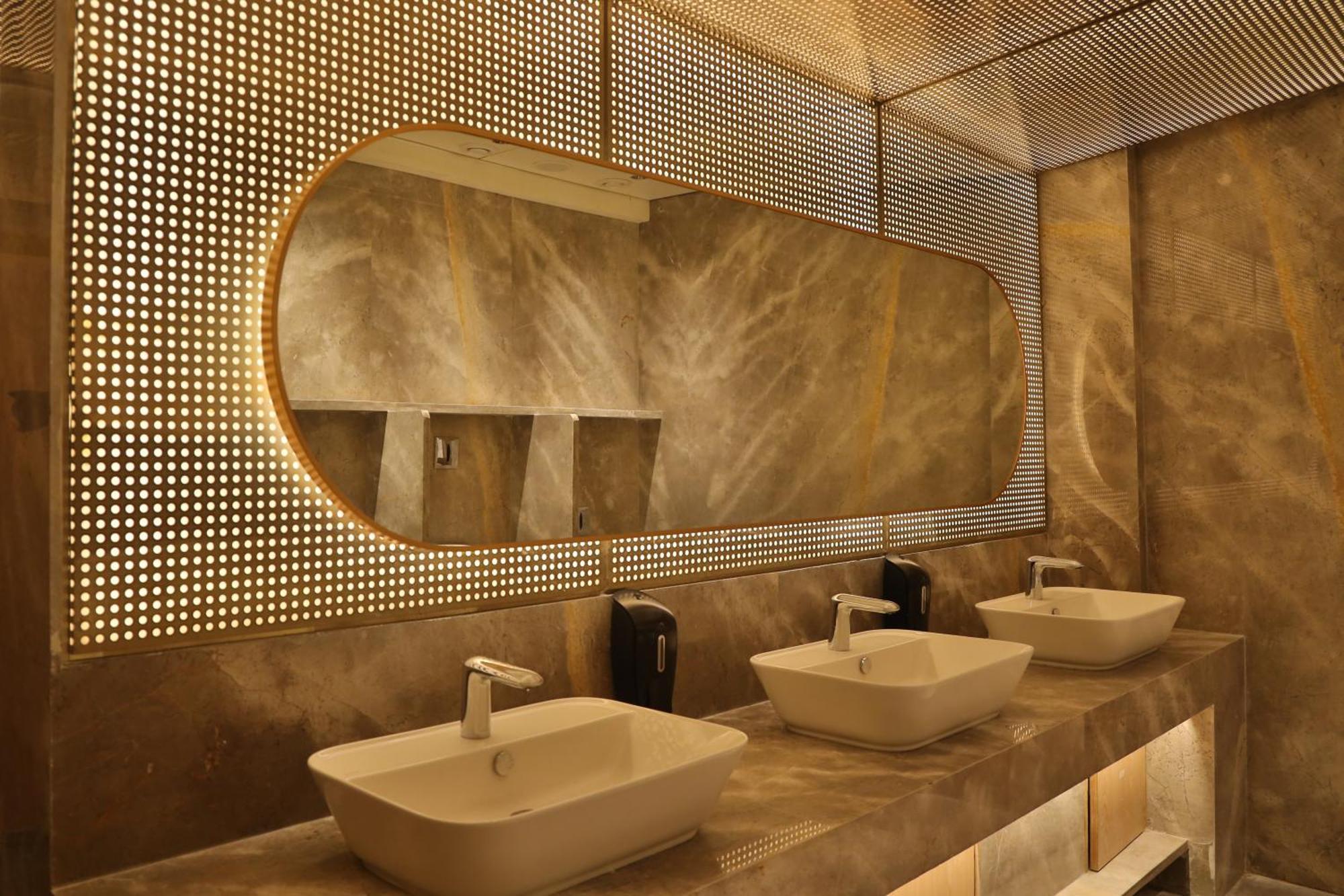 The World Surat Hotel Ngoại thất bức ảnh