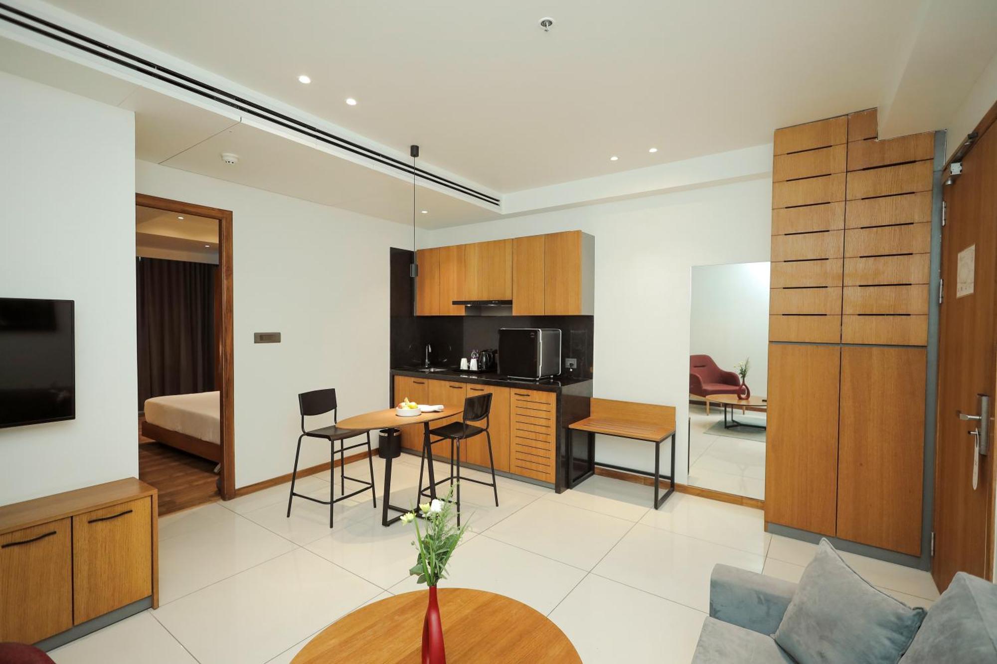 The World Surat Hotel Ngoại thất bức ảnh